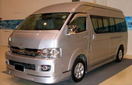 Toyota Commuter 2004 Modell